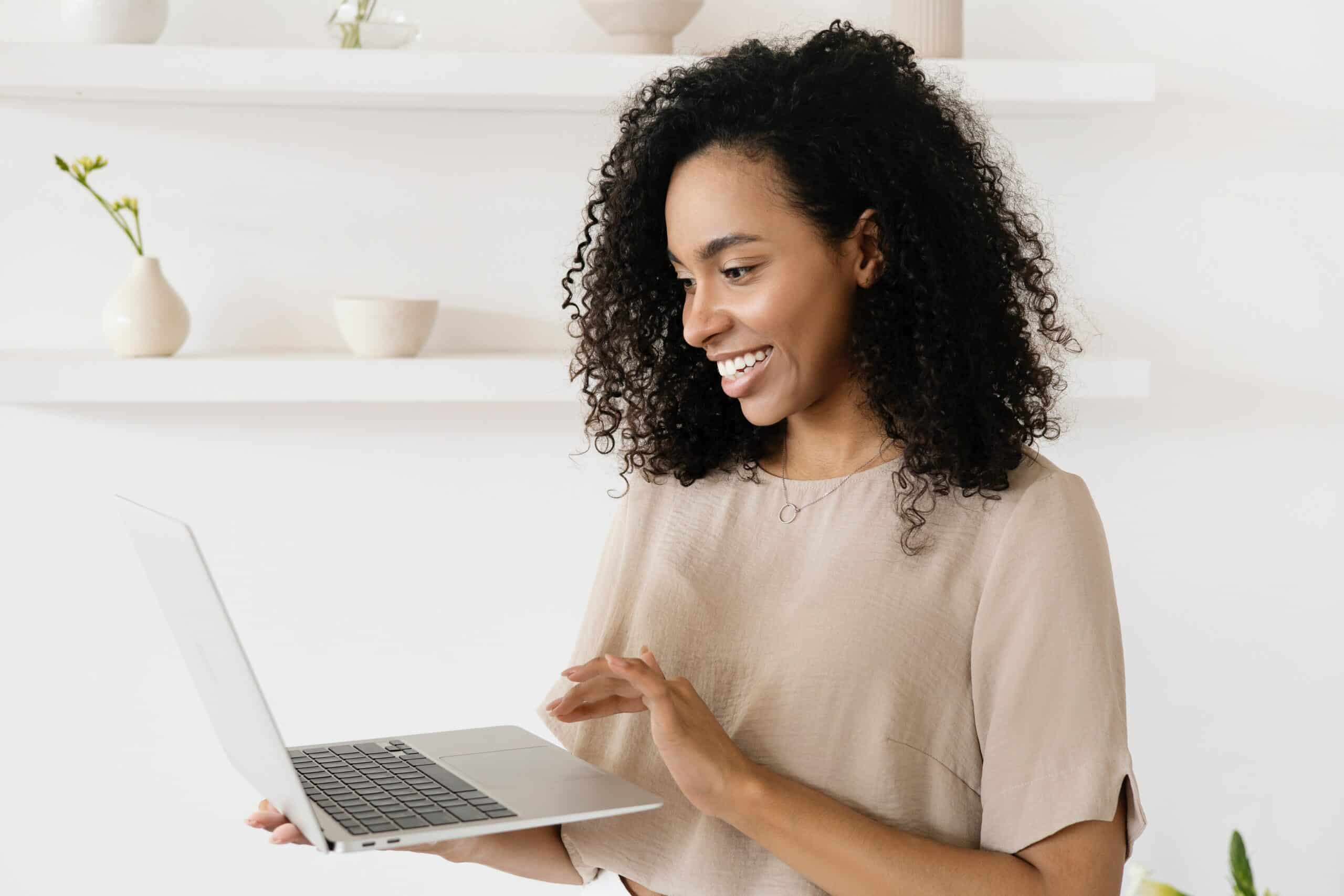 Everything you Need to Know about Newswires 2 pexels anna nekrashevich 7552568 scaled