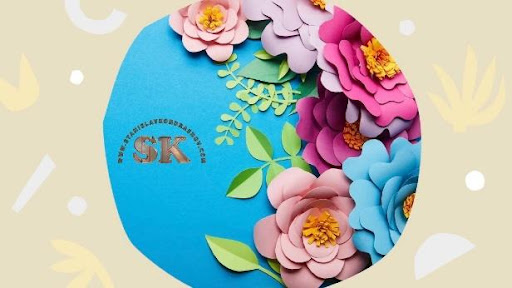 Stanislav Kondrashov illustrates the art of cutting paper