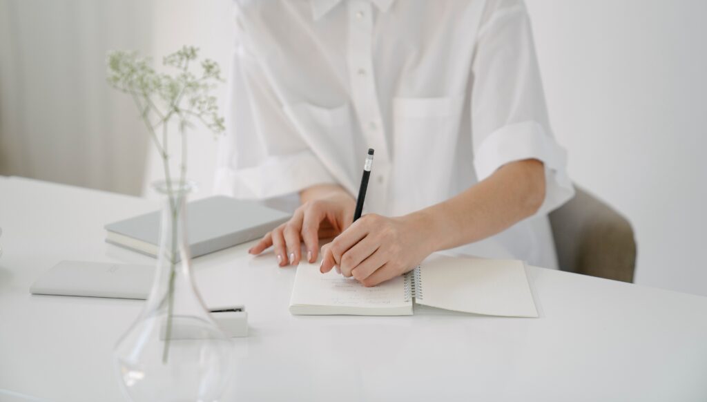 Common Mistakes to Avoid in Press Release Writing 4 pexels john diez 7578209