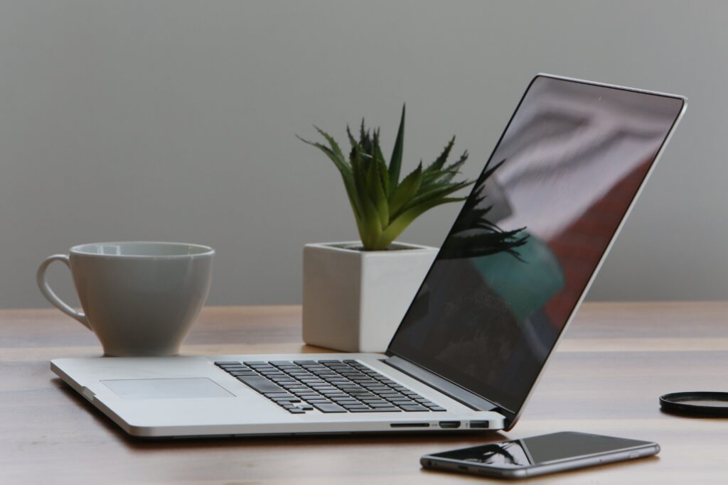 What are the 5 W's to Cover in the Press Release Opening Paragraph 4 pexels life of pix 7974