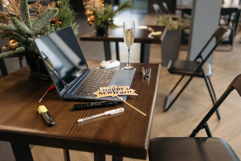Master the Christmas Press Release: Top Tips for Holiday News 4 pexels pavel danilyuk 6405887