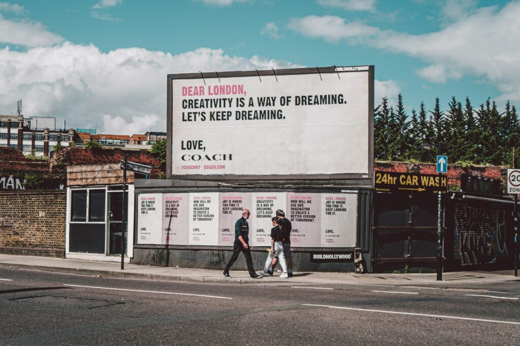 6 Expert Tactics for Your Distribution Strategy 2 | PR Fire yao hu 1xnwIPb4 RE unsplash | PR Fire