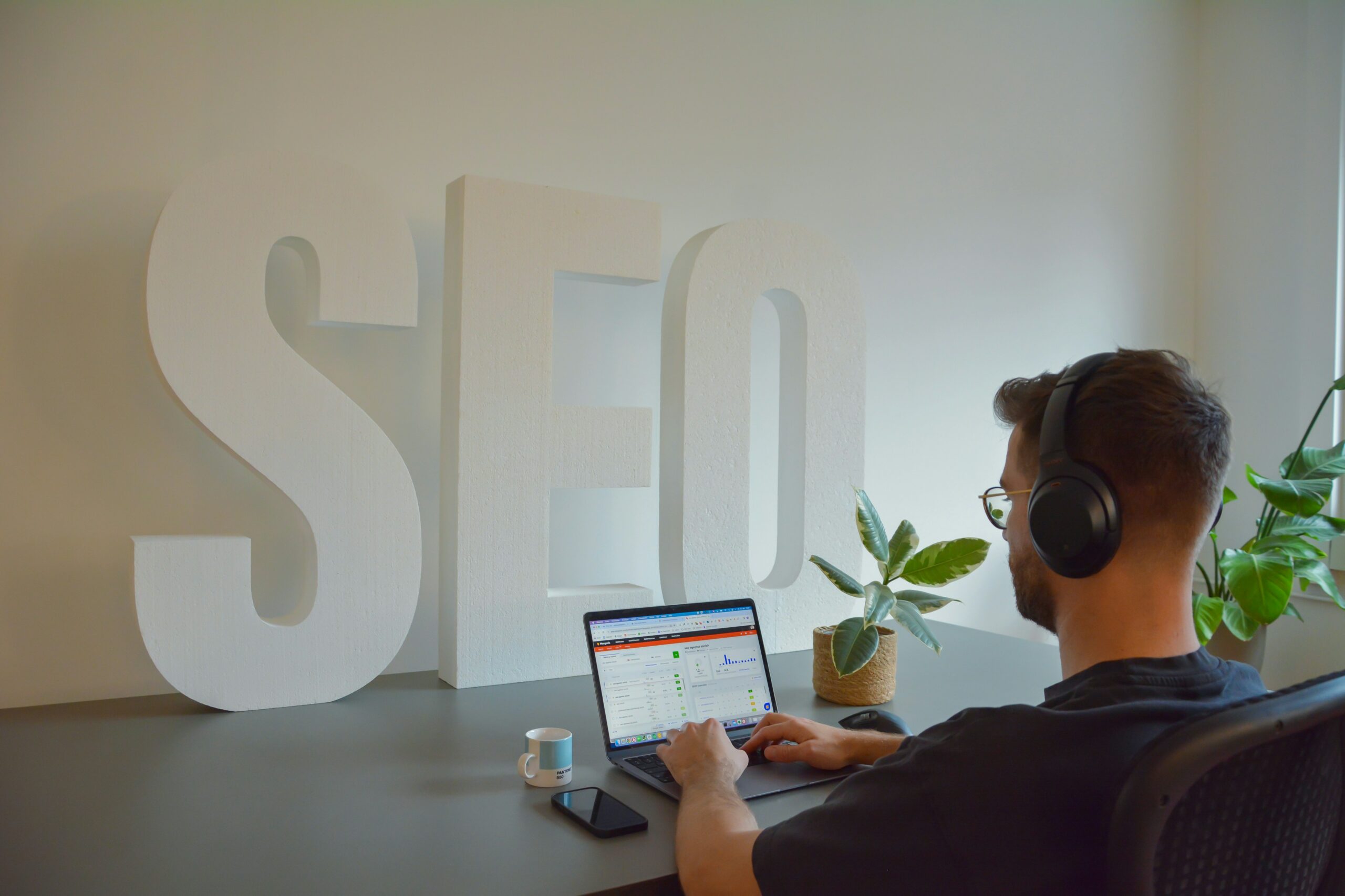 Mastering SEO Industry Expert scaled | PR Fire